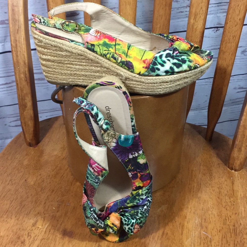 Dressbarn straw bottom colorful wedges